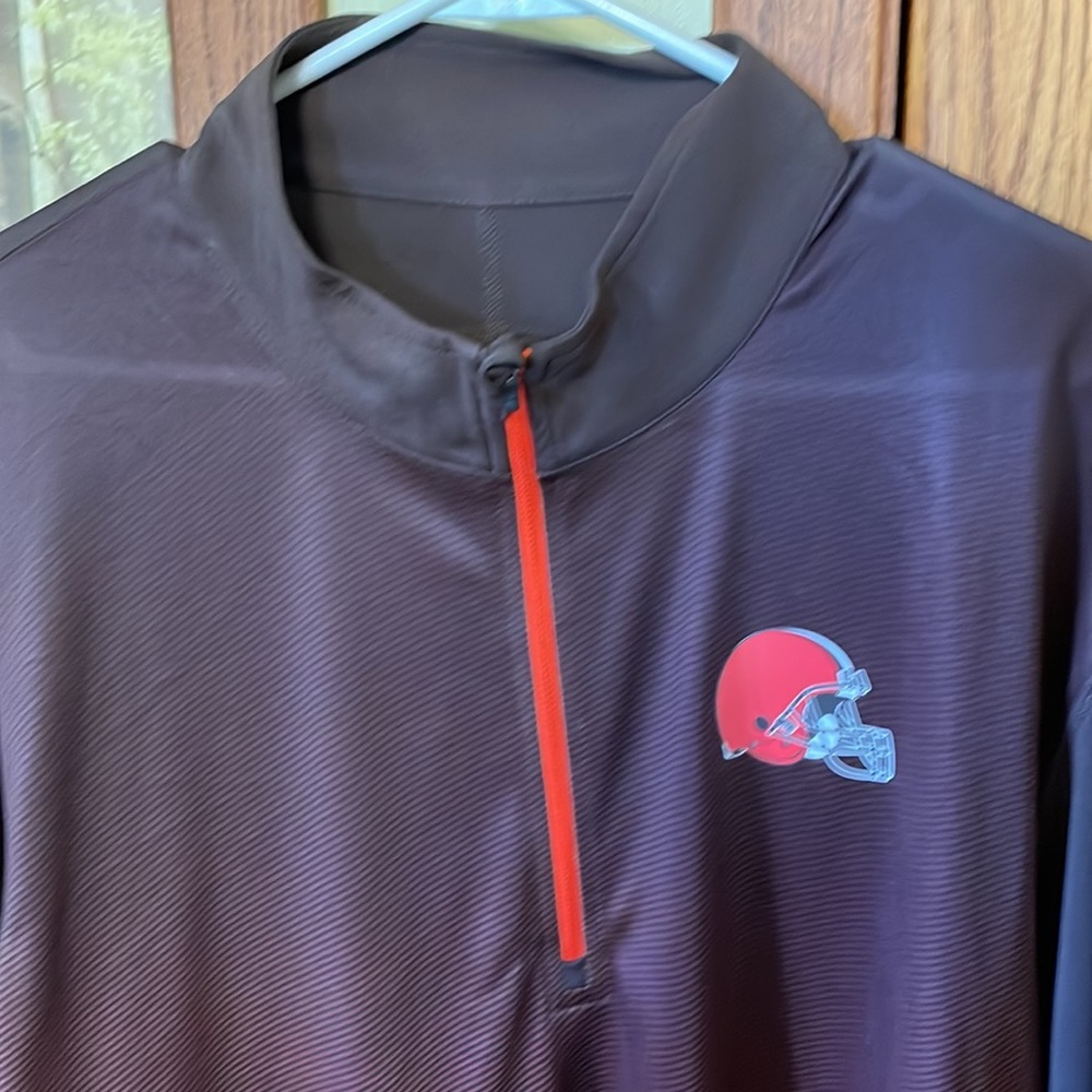 Cleveland Browns 1/4 zip pull over